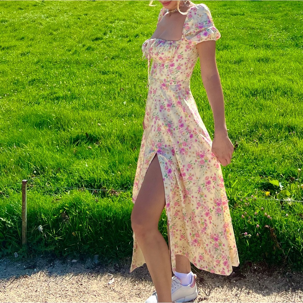 House of CB Tallulah dress floral - Picture 2 of 2